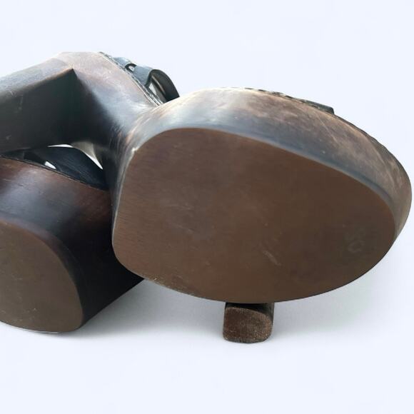 Ugg Naima Wood Platform Heel Sandals Women's size 7  Black Beaded Boho Retro - Picture 4 of 13